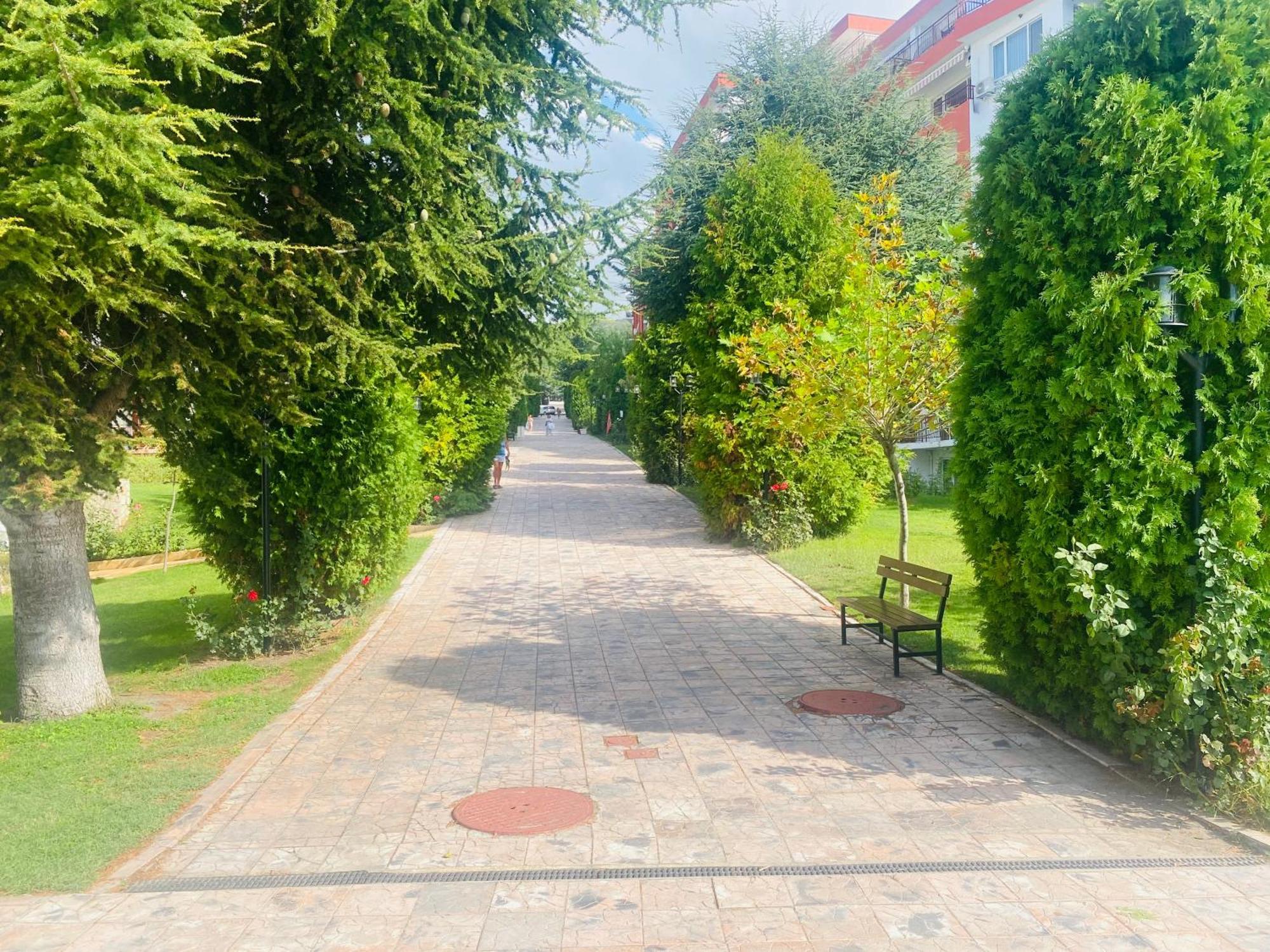 Apartment In Sveti Vlas Luaran gambar