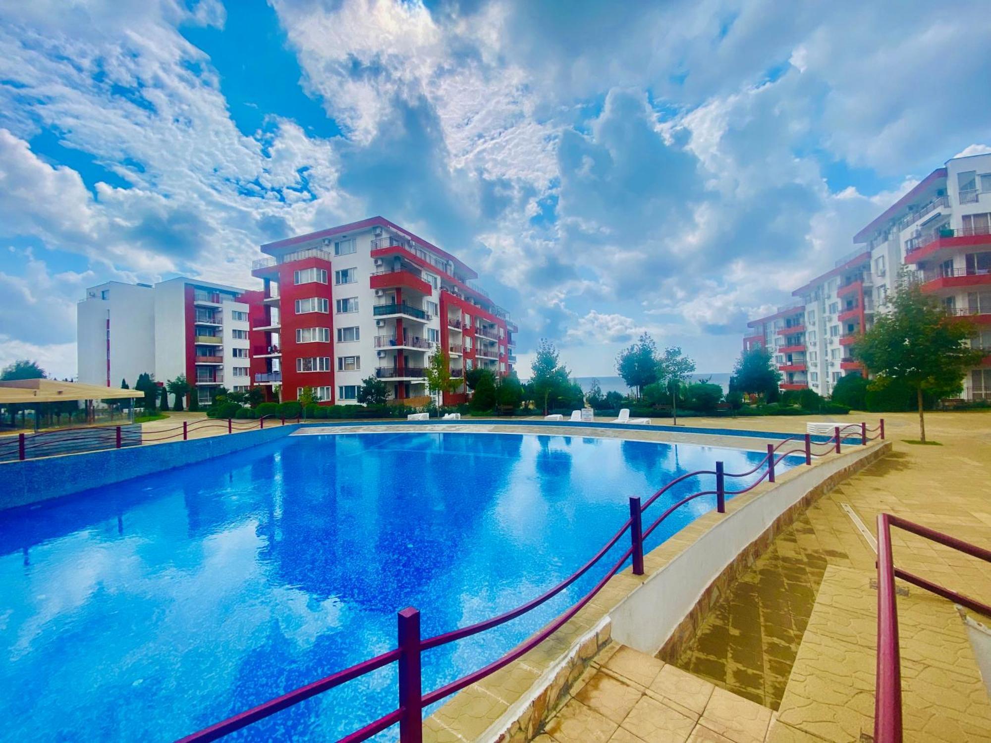 Apartment In Sveti Vlas Luaran gambar