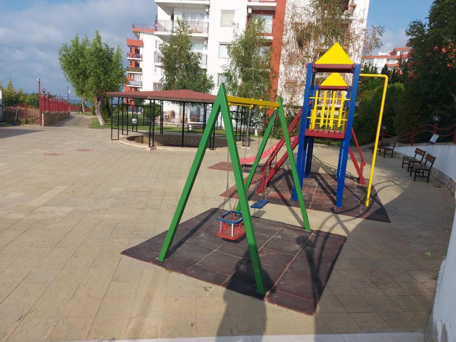 Apartment In Sveti Vlas Luaran gambar
