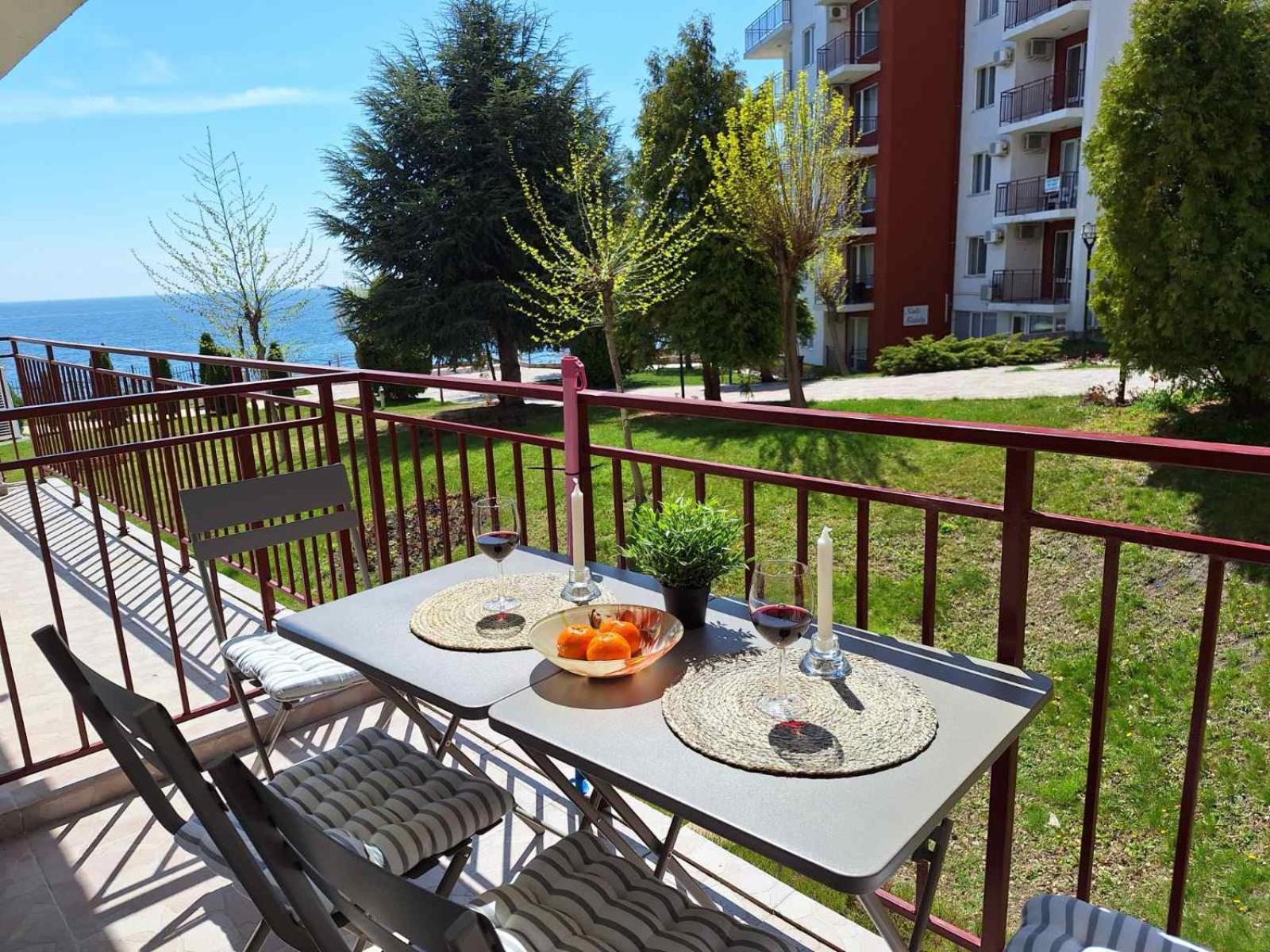 Apartment In Sveti Vlas Luaran gambar